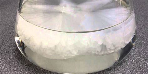 S­o­d­y­u­m­ ­A­s­e­t­a­t­ ­i­l­e­ ­İ­l­g­i­n­ç­ ­S­ı­c­a­k­ ­B­u­z­ ­D­e­n­e­y­i­
